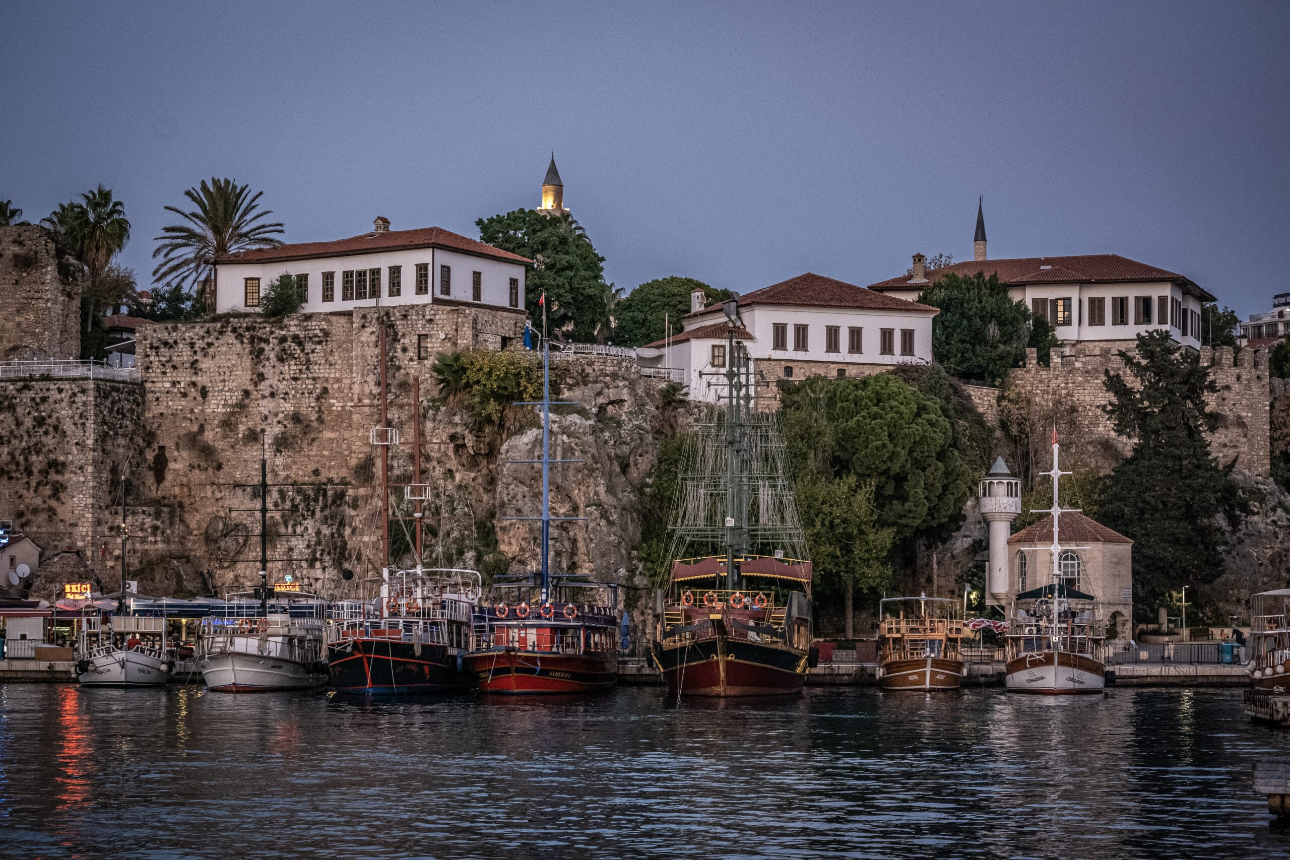aysegulaytoren antalya 7729741 scaled